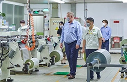 외국 당사자 및 이사 방문 및 Novatron과의 국제 협력 강화